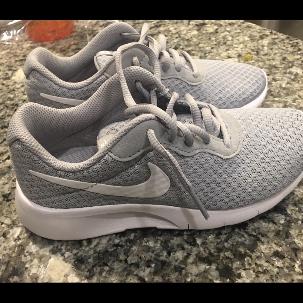 BRAND NEW Kids Nikes